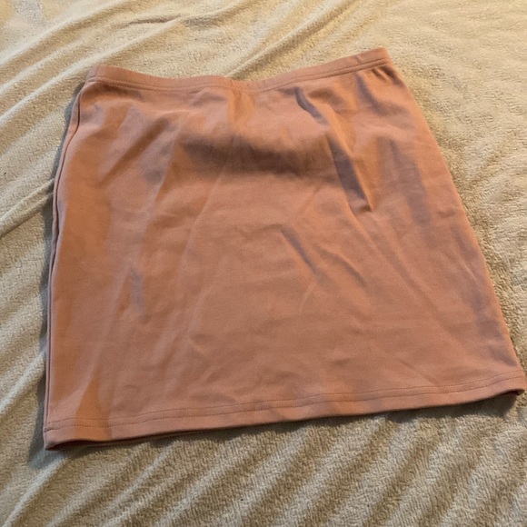 SHEIN Dresses & Skirts - SHEIN pink skirt